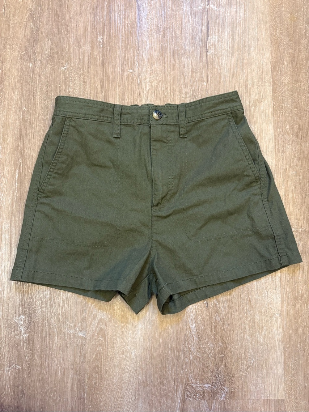 Madewell Women's Olive Green High-Rise Shorts